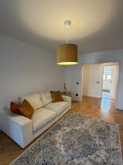 Apartament cu 2 camere decomandat, mobilat în Dorobanți