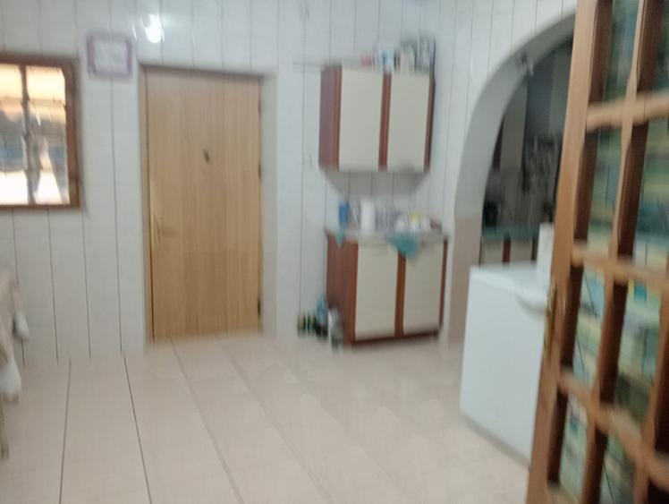 Casă cu 6 camere cu Canalizare în Tărtășești