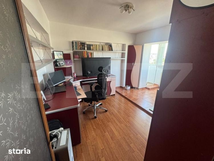 Apartament cu 4 camere în Dacia