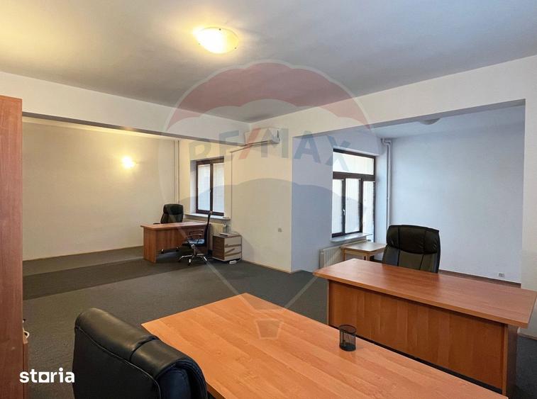 Apartament cu 4 camere în Floreasca