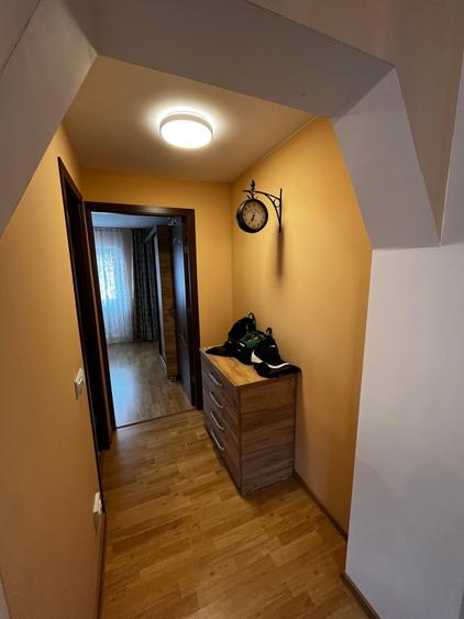 Apartament cu 2 camere semidecomandat în Petros