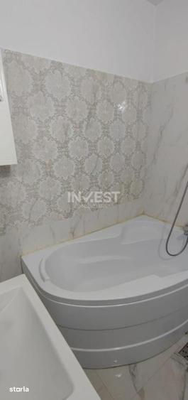 Apartament cu 3 camere decomandat, mobilat în Dacia