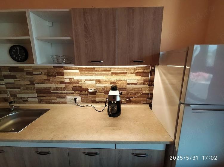 Apartament cu 2 camere semidecomandat în Cantemir