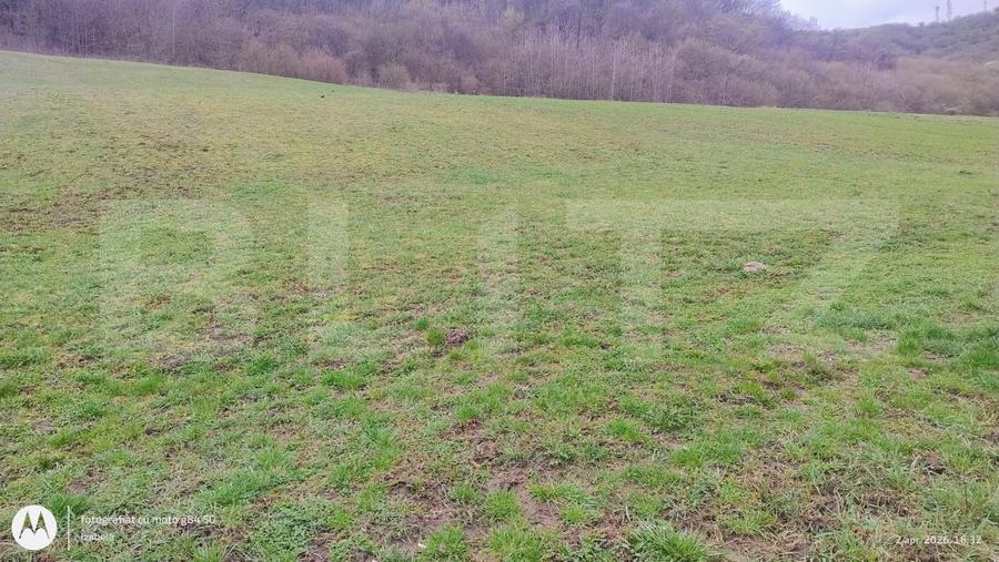 Teren agricol extravilan de 2500 mp, în Gherla