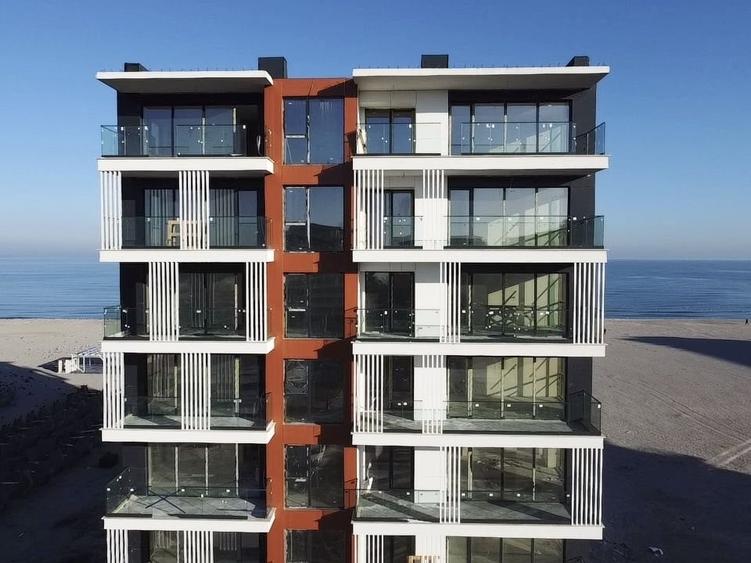 Finalizat | Apartament pe plaja cu vedere la mare în imobil premium - 1