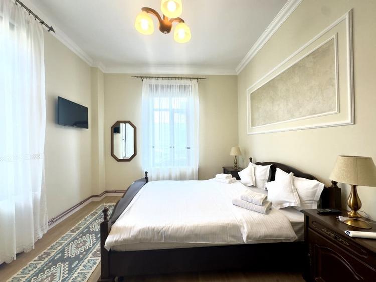 Hotel/Pensiune, de 500 mp, în Târgu Ocna