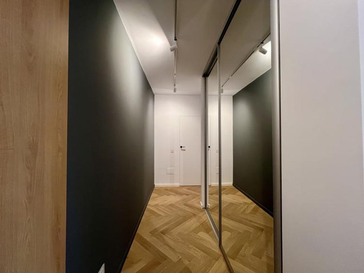 Apartament cu 2 camere semidecomandat, mobilat în Mărăști