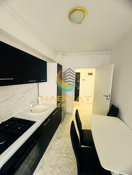 Apartament cu 2 camere decomandat în Apărătorii Patriei