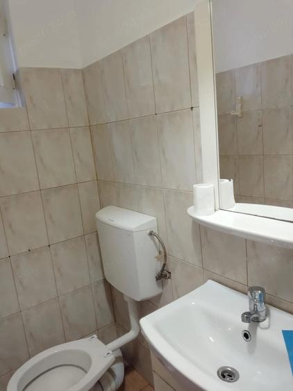Casă cu 1 camere cu Teren 170 Mp în Sebastian