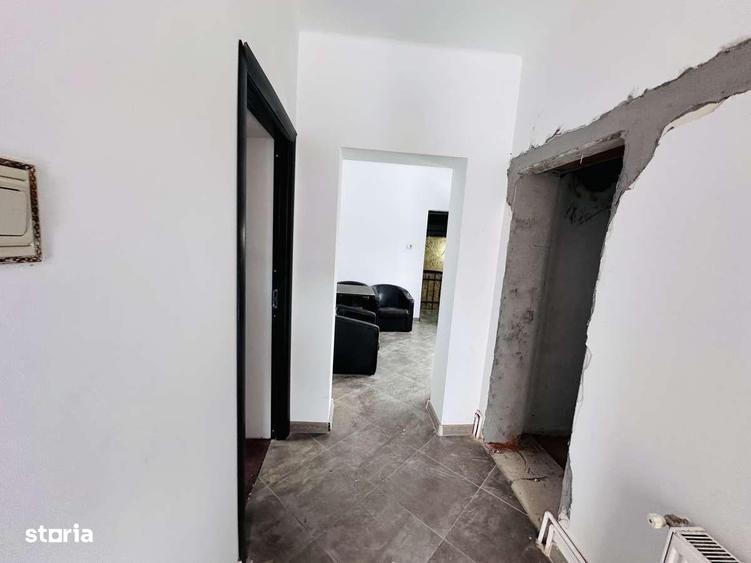 Casă cu 3 camere cu Teren 380 Mp în Central