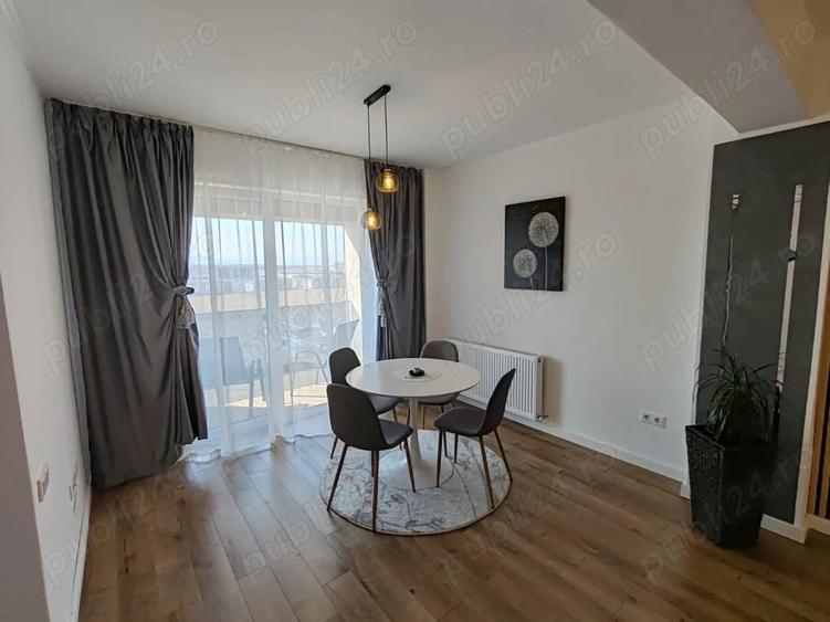 Apartament cu 2 camere decomandat în Mihai Viteazul