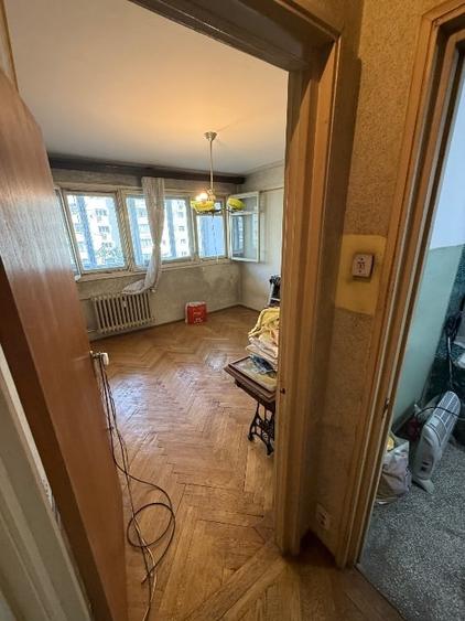 Apartament cu 2 camere semidecomandat în Obor
