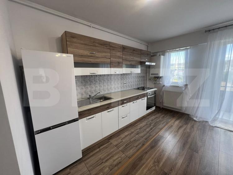 Apartament cu 3 camere, 69 mp, parcare, zona Florilor - 7