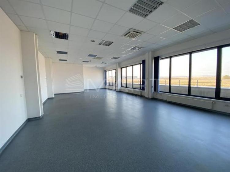 Spațiu comercial, de 150 mp, în Vest