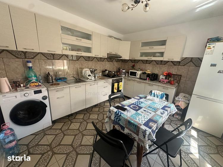 Casa P+1+beci inalt, cu 2 spa?ii comerciale ?i 740 mp teren Victoria - 8
