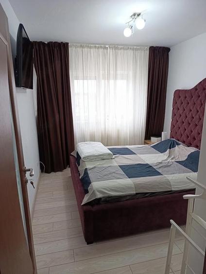 Apartament cu 3 camere decomandat în Tomis Nord