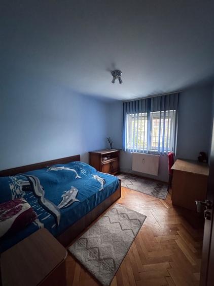 Apartament cu 3 camere în Nufărul
