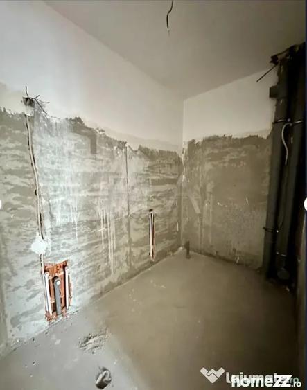 3 camere Avia?iei decomandat, parcare, et. 2, an 2016, 96 m - 1
