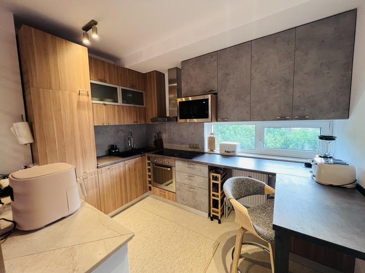 Apartament cu 2 camere decomandat, mobilat în Eminescu