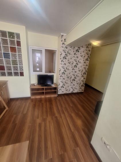 Garsonieră decomandată, mobilată în Tomis Nord