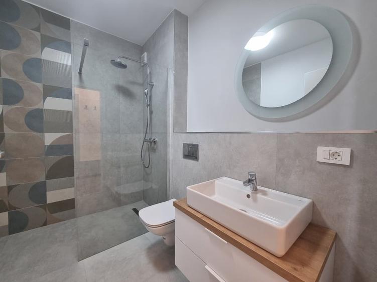 Apartament cu 2 camere semidecomandat în Take Ionescu