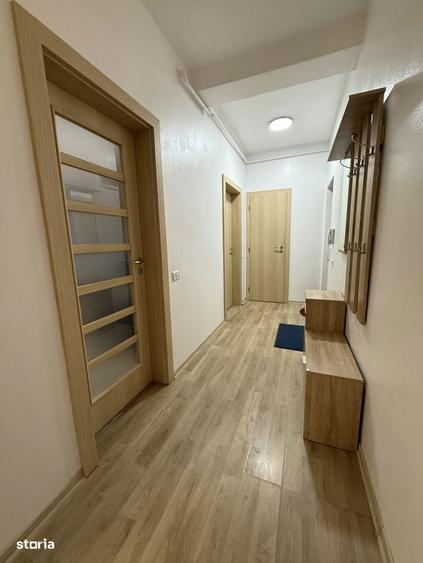 Apartament cu 3 camere în Girocului