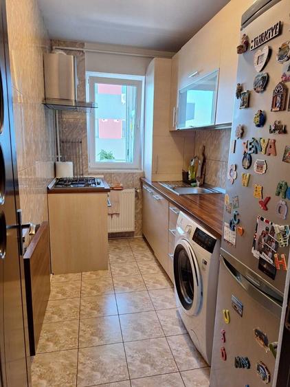 Apartament cu 2 camere semidecomandat în Chiajna