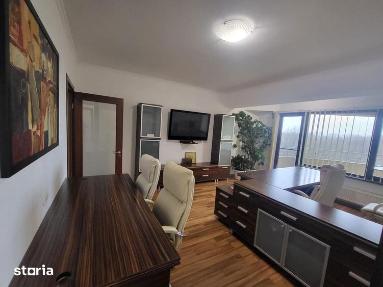 Apartament cu 4 camere în Titan