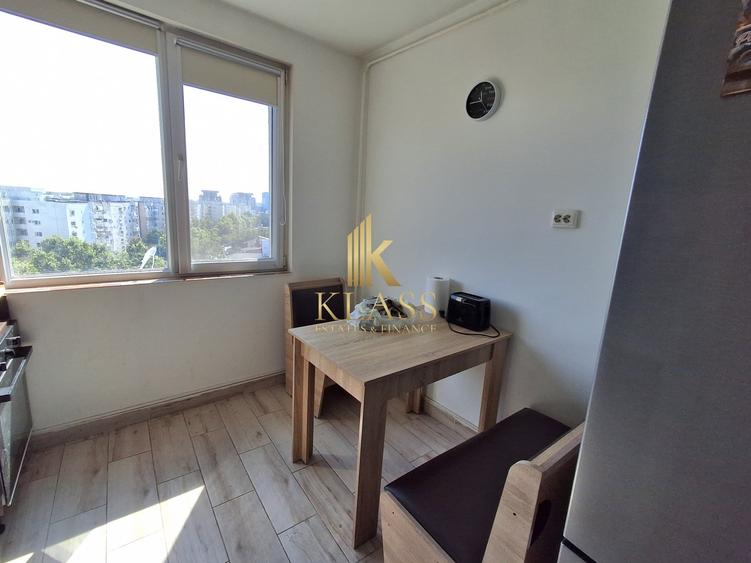 Apartament cu 3 camere, mobilat în Colentina