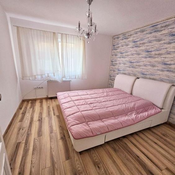Casă individuală cu 5 camere cu Canalizare în Mănăștur