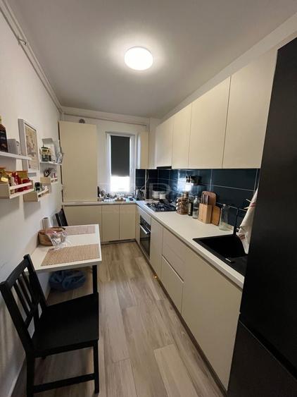 Apartament cu 2 camere decomandat, mobilat în Florești — fotografia 3