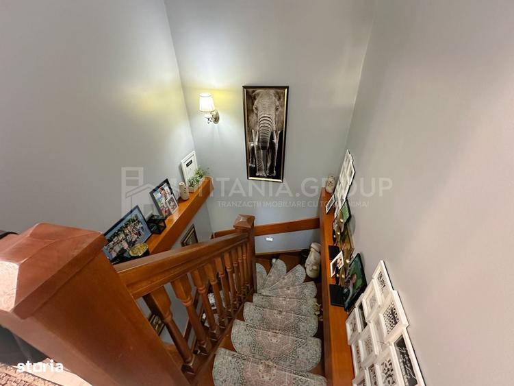 Casă cu 4 camere în Central