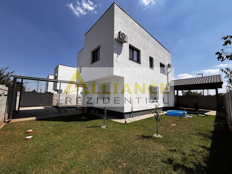 Casă individuală cu 5 camere cu Canalizare în Berceni
