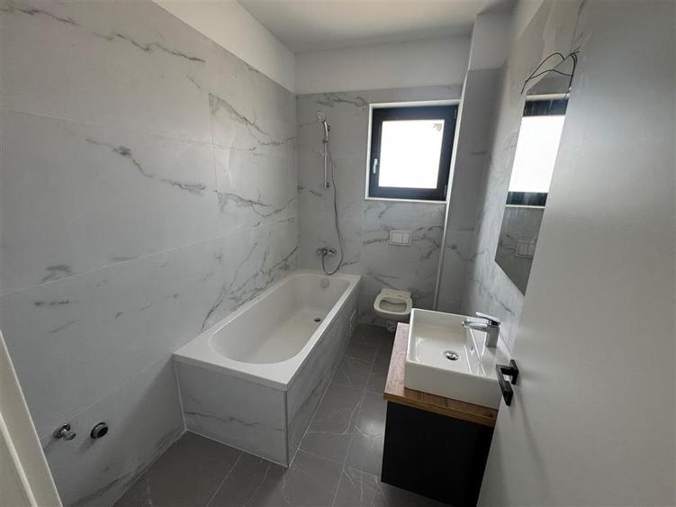 Apartament cu 2 camere decomandat în Nord