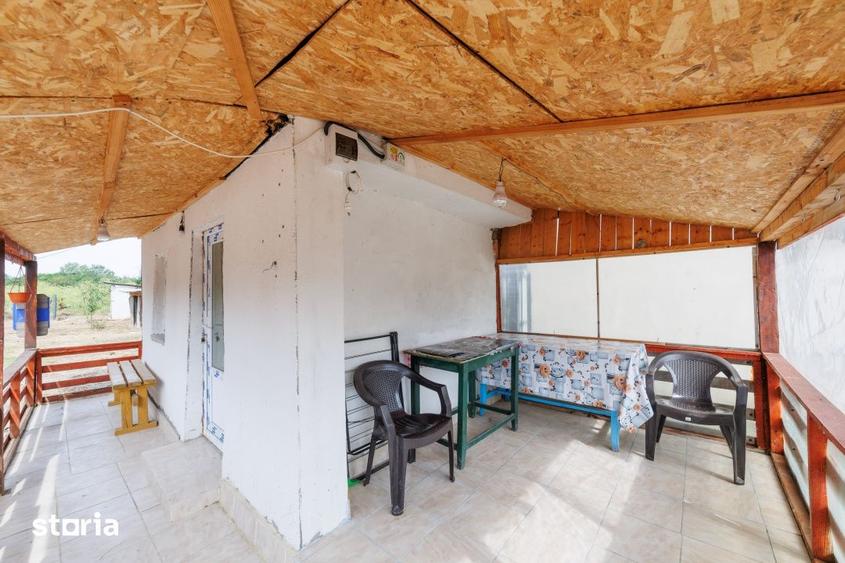 Casă cu 1 camere cu Teren 2140 Mp în Ciești