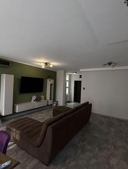 Apartament cu 2 camere semidecomandat în Banu Mărăcine