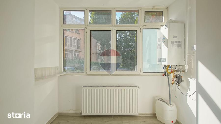 Spațiu comercial, de 68 mp, în Astra