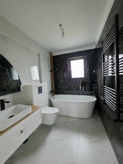 Duplex cu 5 camere cu Garaj în Corbeanca