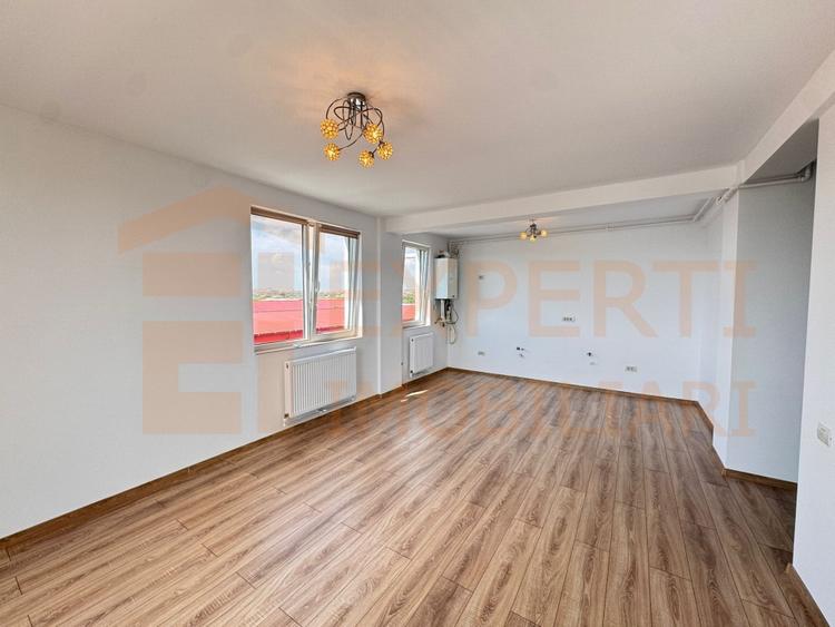 Apartament cu 2 camere decomandat în Lumina