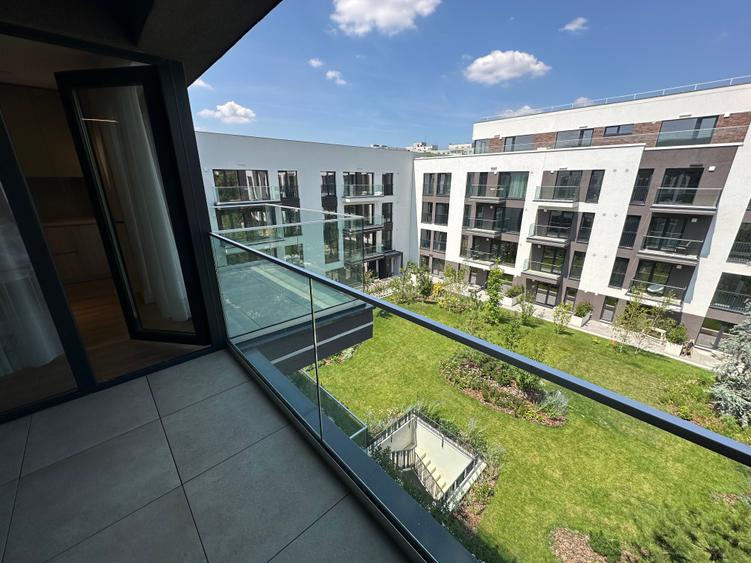 Apartament cu 2 camere decomandat în Moșilor