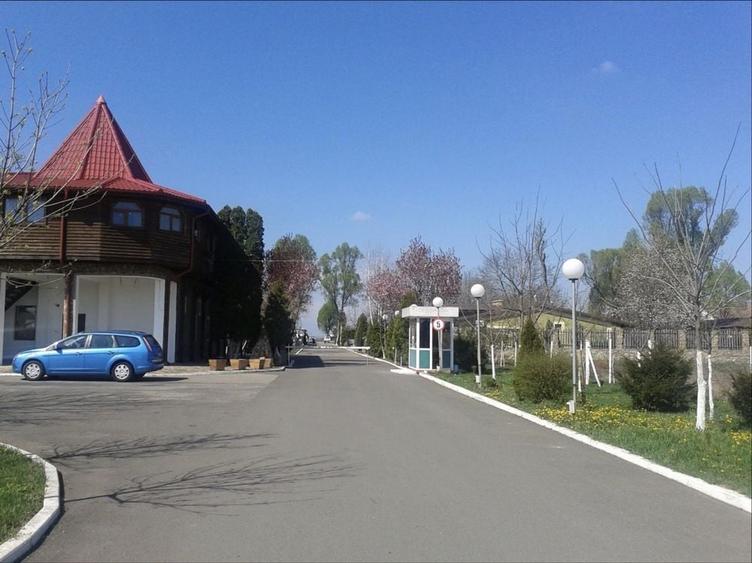 Casă cu 2 camere în Cartierul Verde