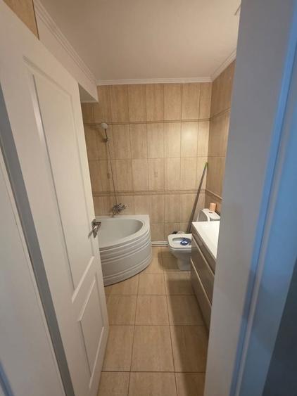 Apartament cu 4 camere în City Park Mall