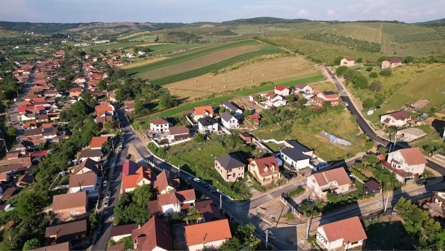 Teren de 400 mp, în Șura Mare
