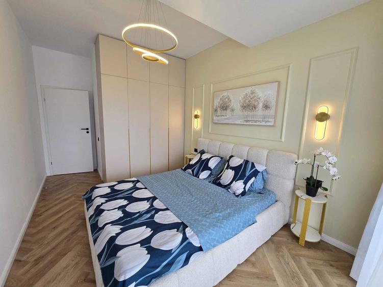 Apartament cu 2 camere semidecomandat în Florești