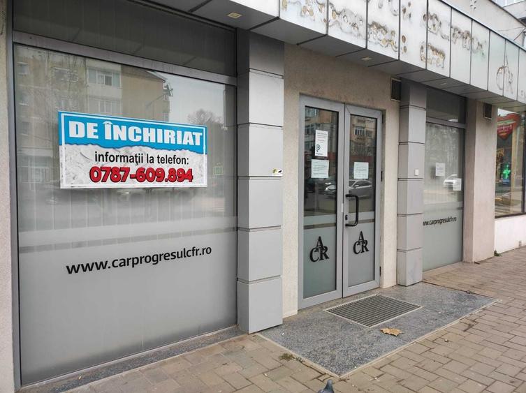 Spațiu comercial, de 90 mp, în Narcisa