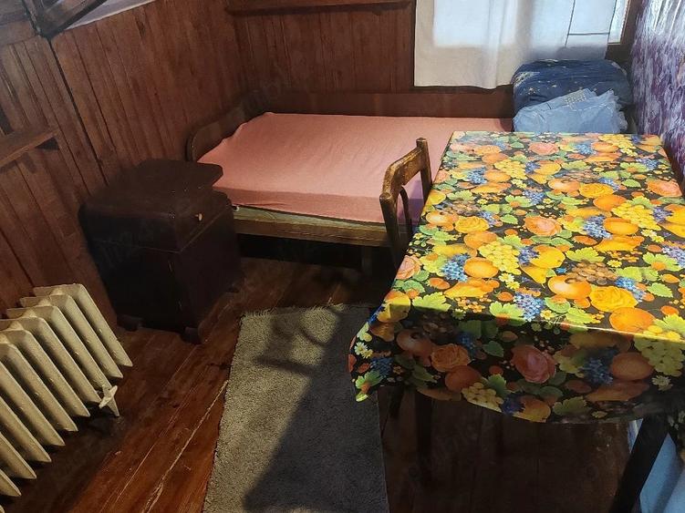 Apartament cu 3 camere decomandat în Hala Centrală