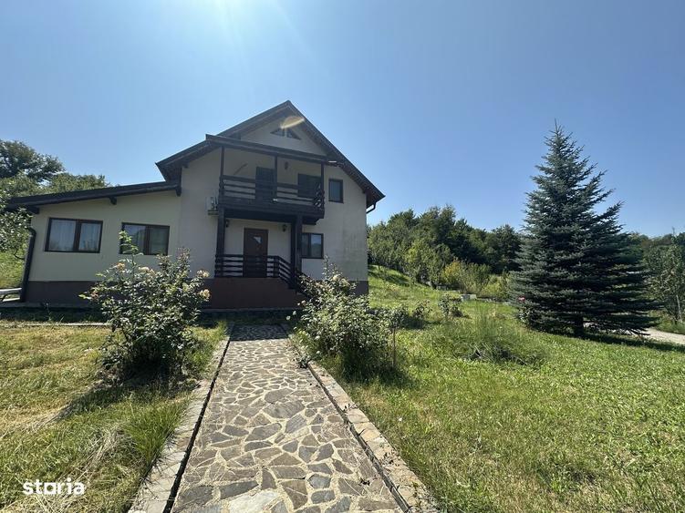 Casă cu 3 camere în Șoimari