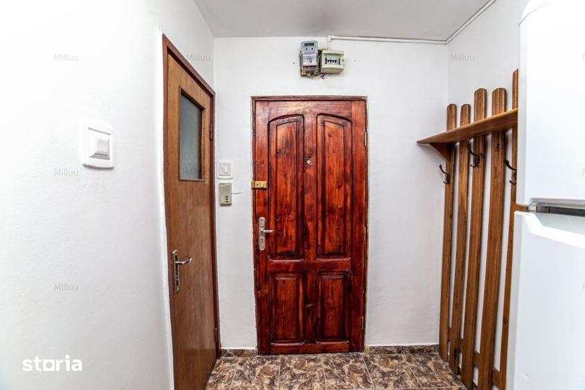 Apartament cu 3 camere decomandat, mobilat în Drumul Taberei