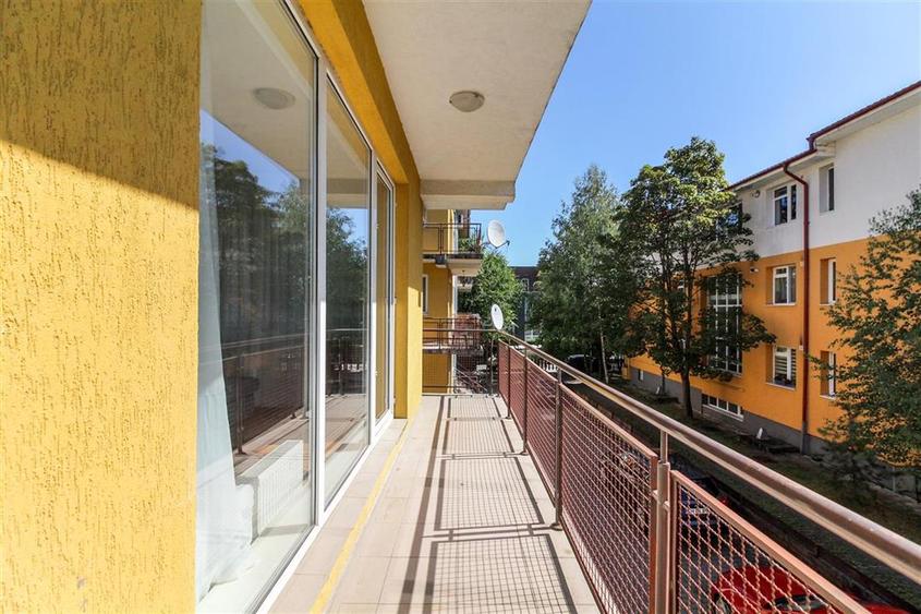 Apartament cu 2 camere semidecomandat, mobilat în Bună Ziua