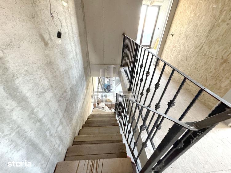 Casă cu 4 camere cu Teren 1000 Mp în Sânpaul